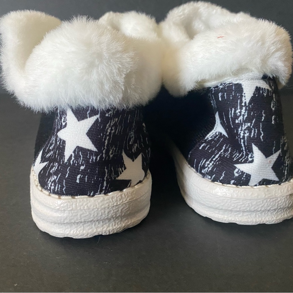 Warm Plush Lined Canvas Black - Picture 5 of 10